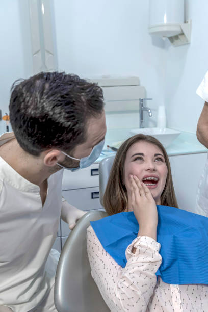 Best Emergency Care for Gum Disease in Delhi, LA